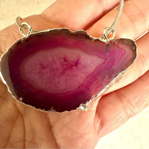Sterling silver agate slice pendant necklace - Picture 10 of 11